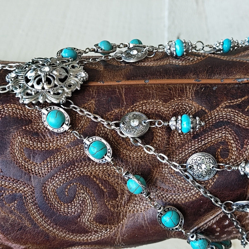 One Of A Kind Turquoise Silver And Rhinestone Jewelry Boot Bracelet Boot Chain - Picture 4 of 6